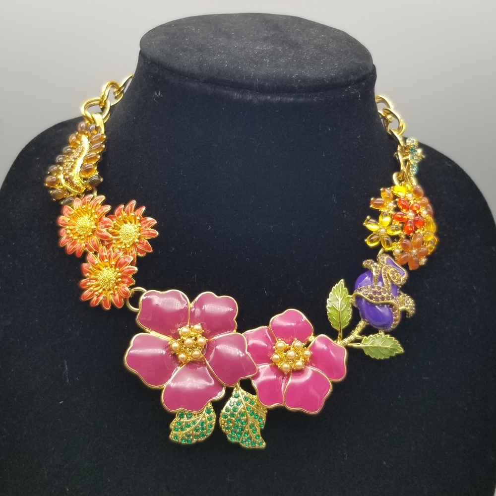 Vintage Joan Rivers Hummingbird Floral Necklace